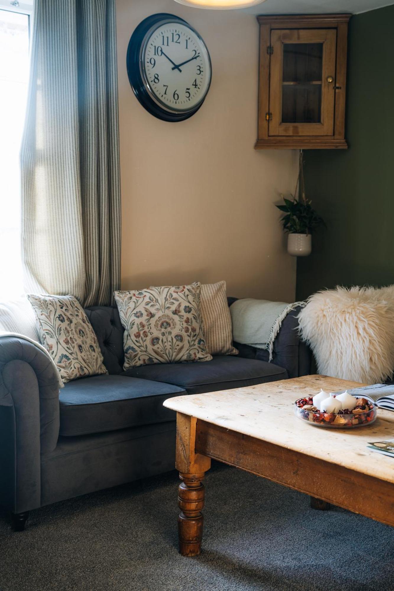 The Hideaway - Stratford Upon Avon - Central - Free Offstreet Parking - 2 Bedroom Luxury Apartment ภายนอก รูปภาพ