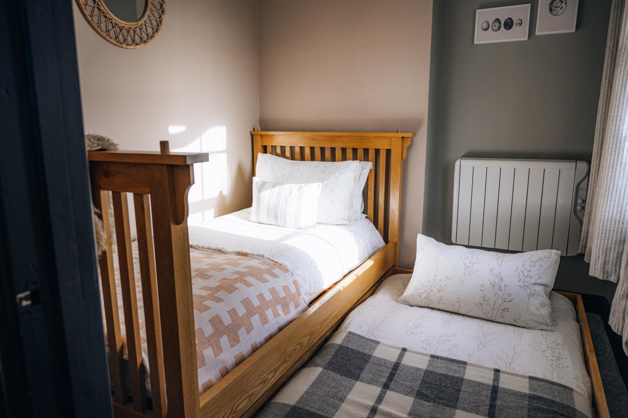 The Hideaway - Stratford Upon Avon - Central - Free Offstreet Parking - 2 Bedroom Luxury Apartment ภายนอก รูปภาพ